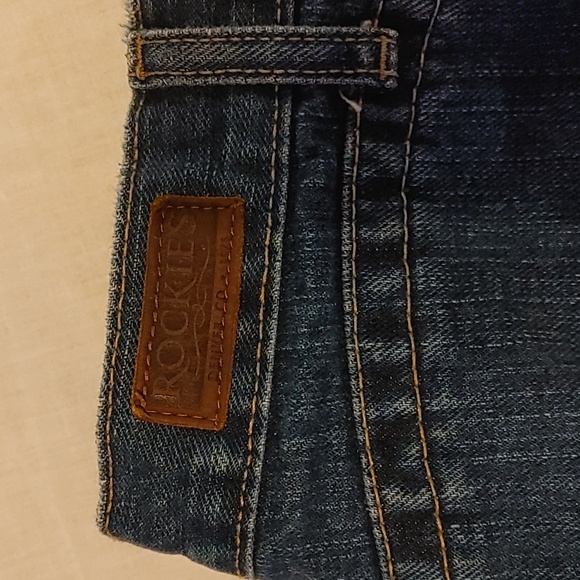Rockies Relaxed Natural Rise Jeans - Picture 5 of 15